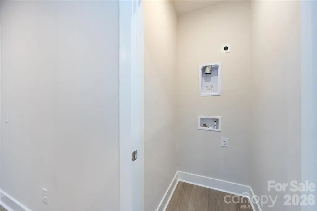 6012 Pivot Court Charlotte NC 28205