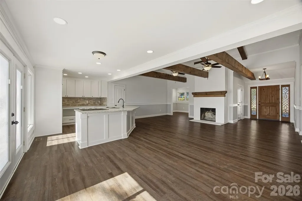 223 W Park Drive Morganton NC 28655
