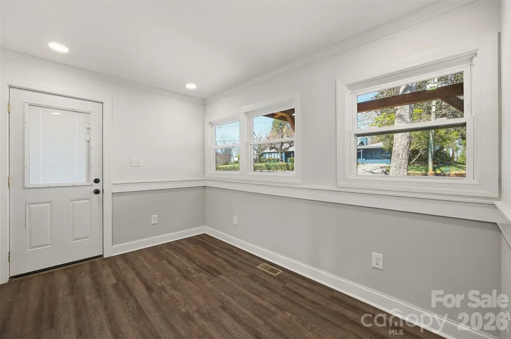223 W Park Drive Morganton NC 28655
