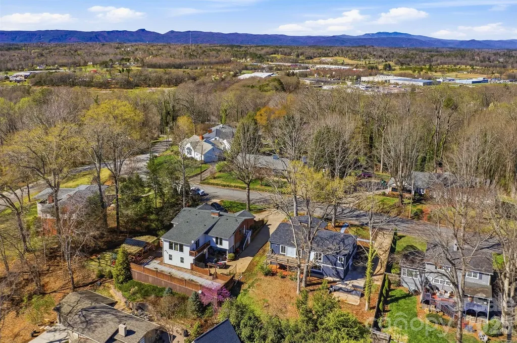 223 W Park Drive Morganton NC 28655