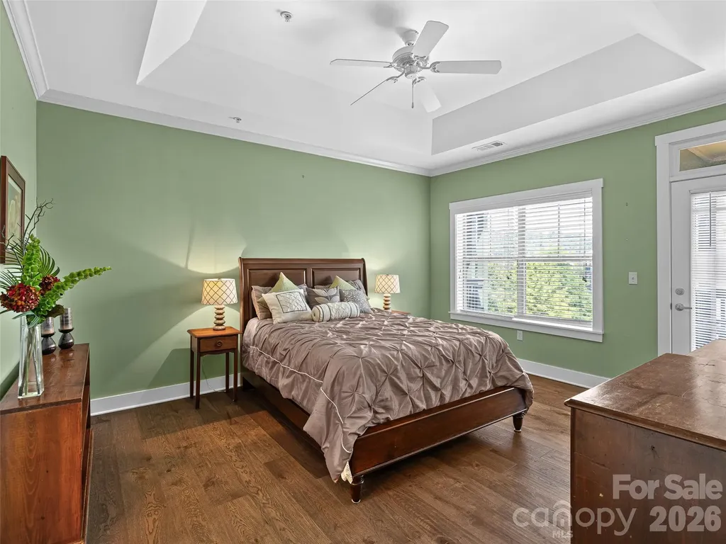 9 Kenilworth Knoll Asheville NC 28805