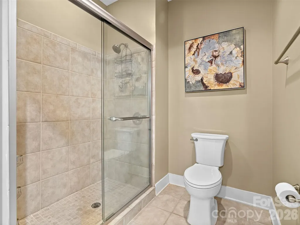 9 Kenilworth Knoll Asheville NC 28805