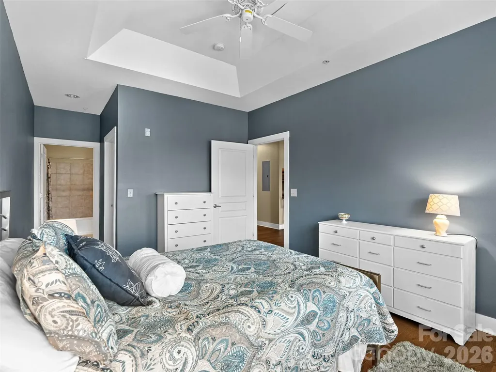 9 Kenilworth Knoll Asheville NC 28805