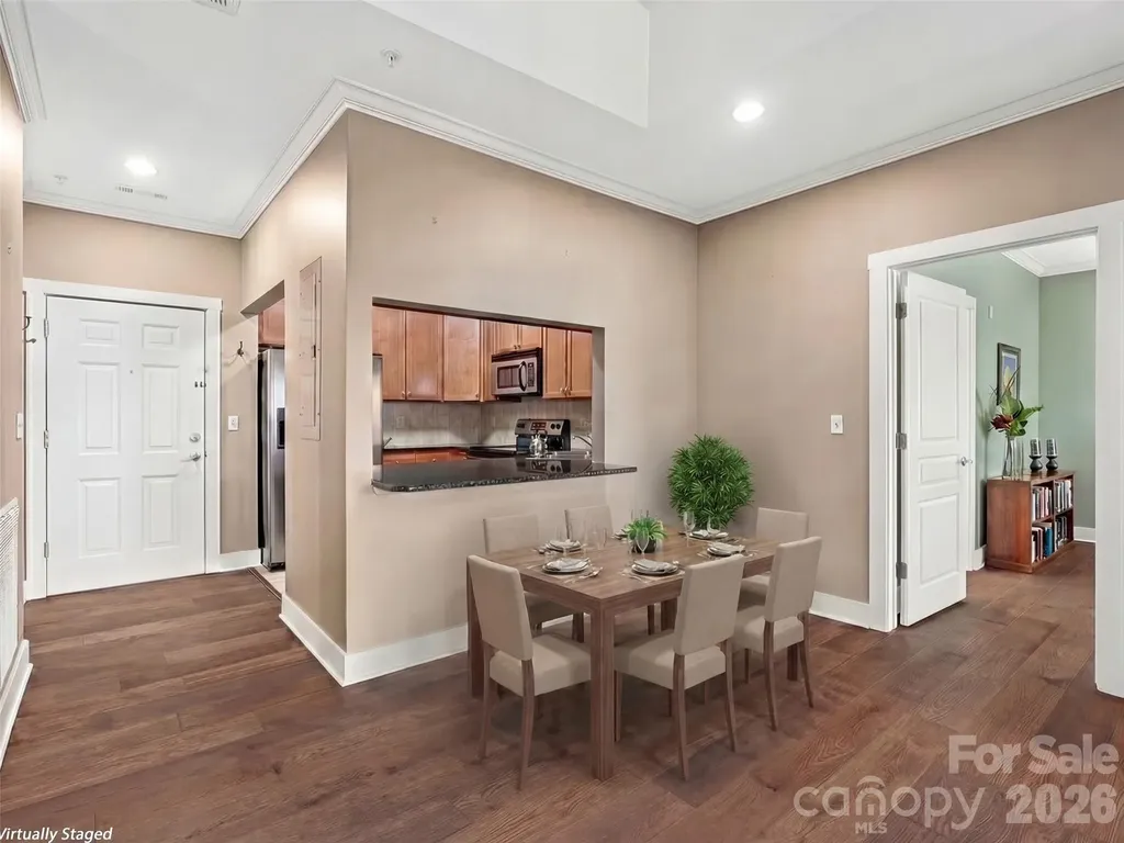 9 Kenilworth Knoll Asheville NC 28805