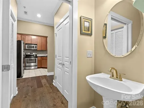 9 Kenilworth Knoll Asheville NC 28805