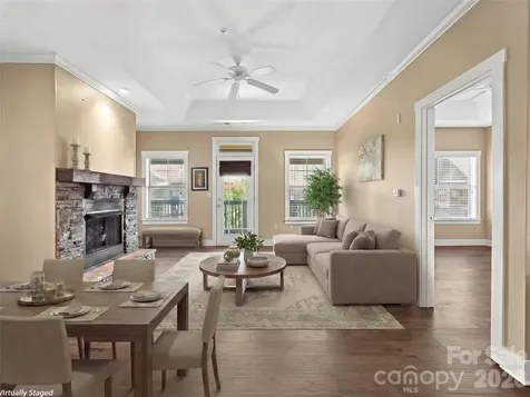 9 Kenilworth Knoll Asheville NC 28805