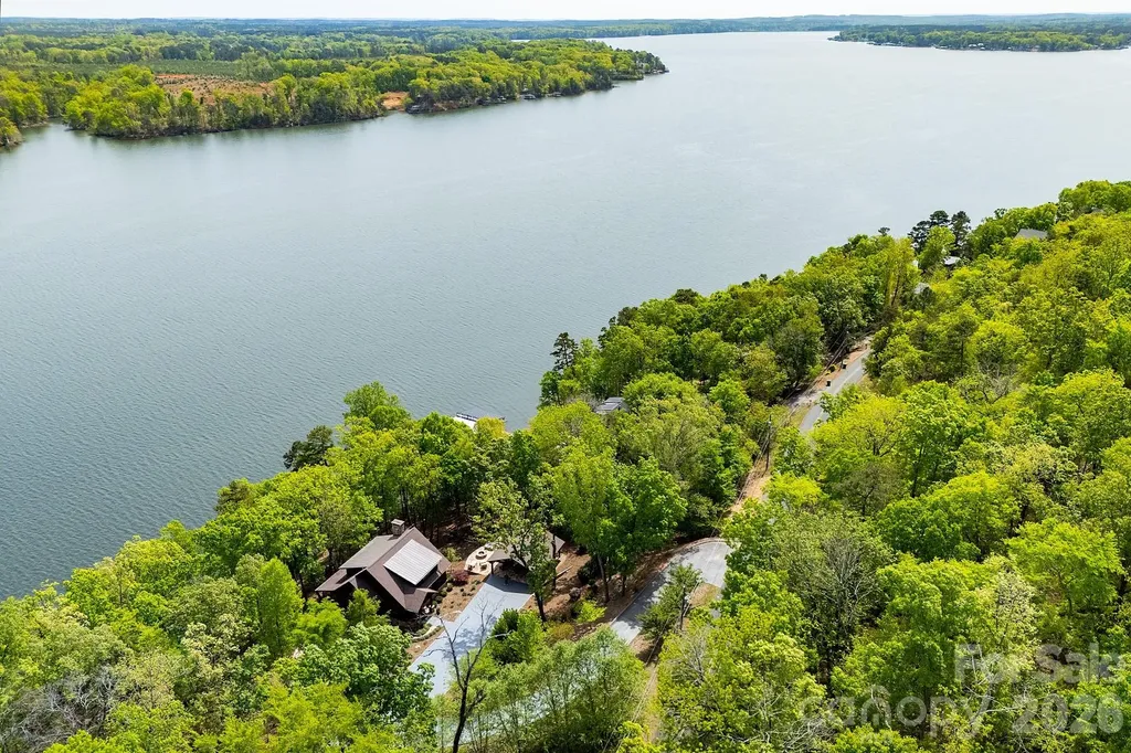 1329 Berry Hill Drive Norwood NC 28128