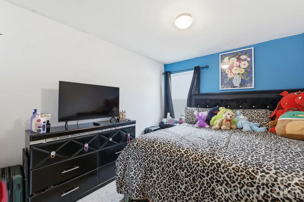 5126 Saddleback Drive Mount Holly NC 28120