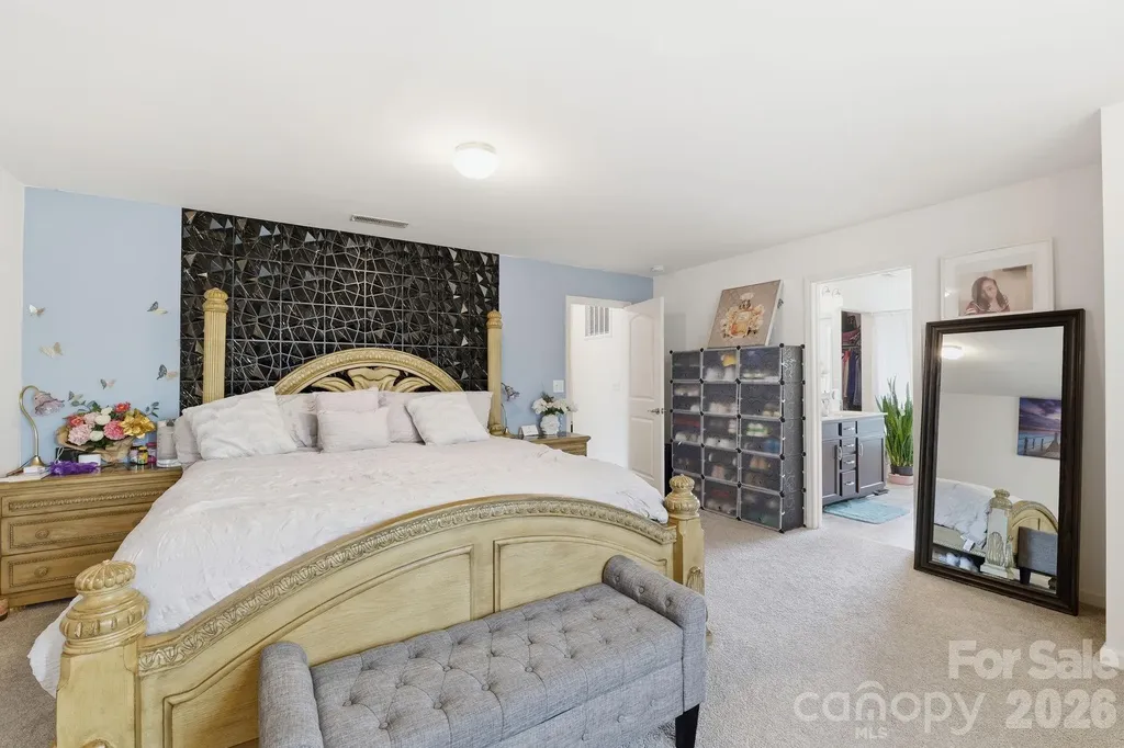 5126 Saddleback Drive Mount Holly NC 28120