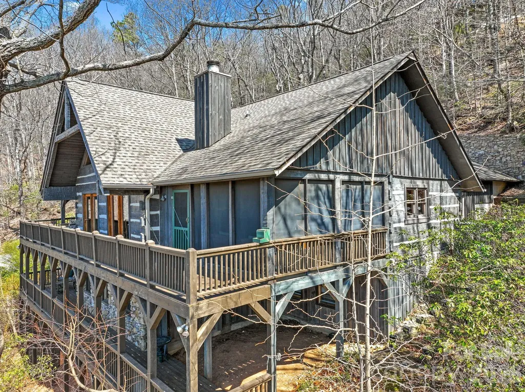 65 Sugar Maple Drive Mills River NC 28759