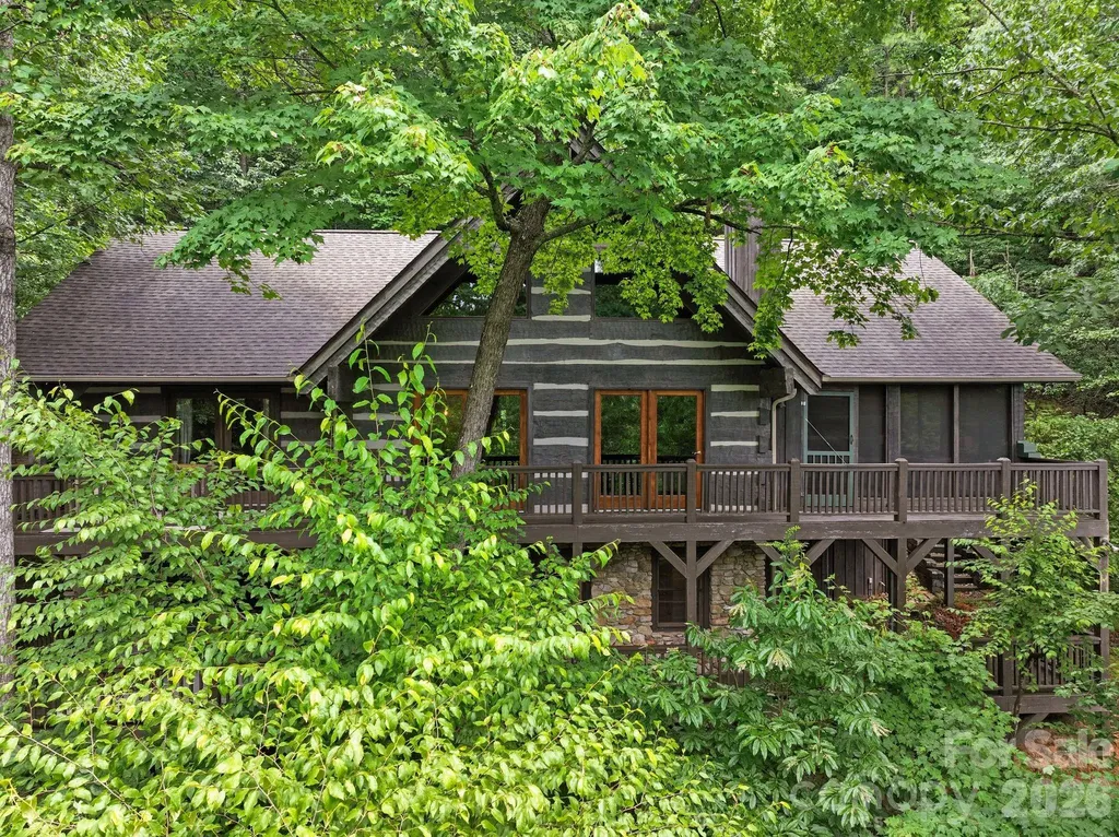65 Sugar Maple Drive Mills River NC 28759