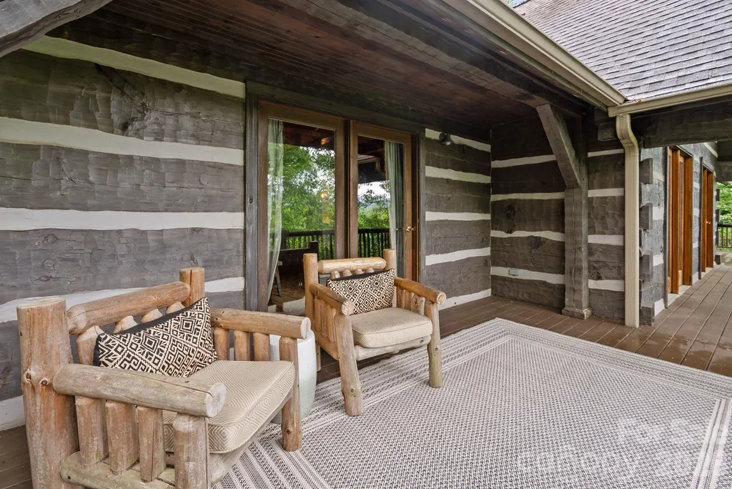 65 Sugar Maple Drive Mills River NC 28759