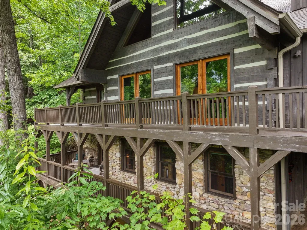 65 Sugar Maple Drive Mills River NC 28759