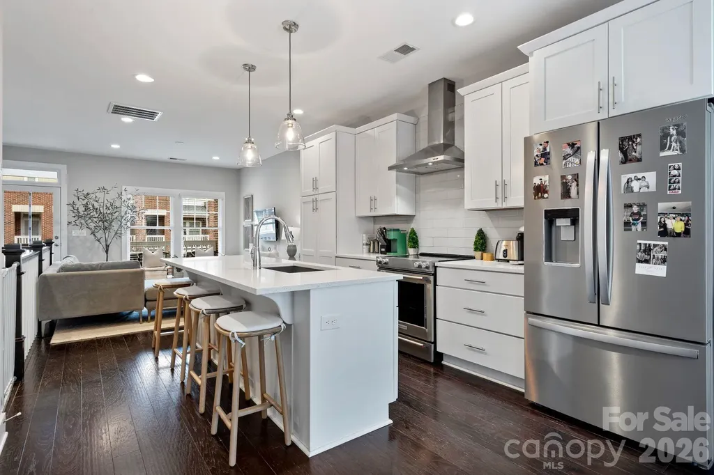 1214 Macomb Place Charlotte NC 28208