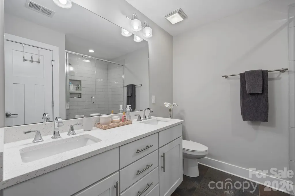 1214 Macomb Place Charlotte NC 28208