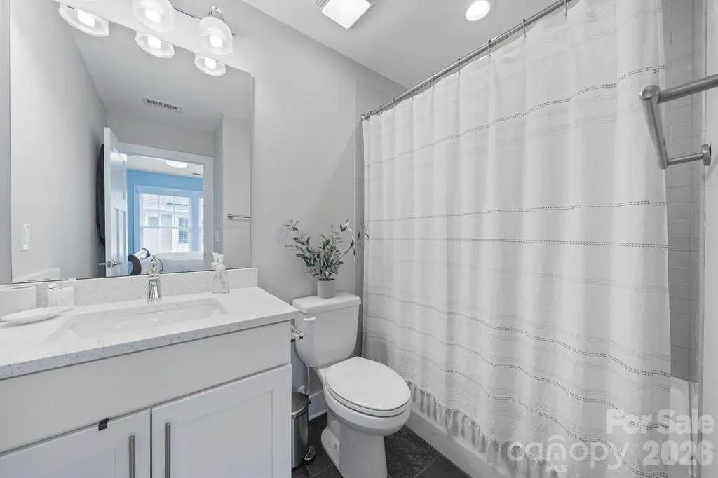 1214 Macomb Place Charlotte NC 28208