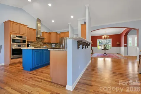 180 Notlvsi Court Brevard NC 28712
