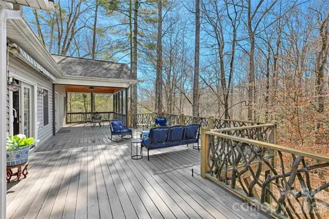 180 Notlvsi Court Brevard NC 28712