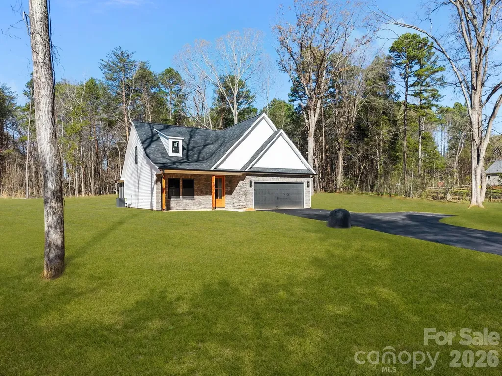 635 Fiber Acres A Street Cleveland NC 27013