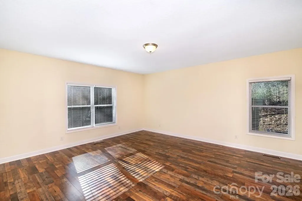 12 Chigger Ridge Road Sylva NC 28779