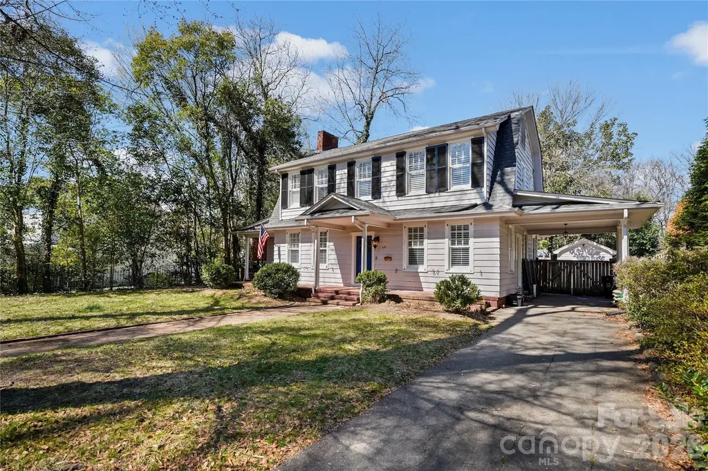 46 Marsh Avenue NW Concord NC 28025