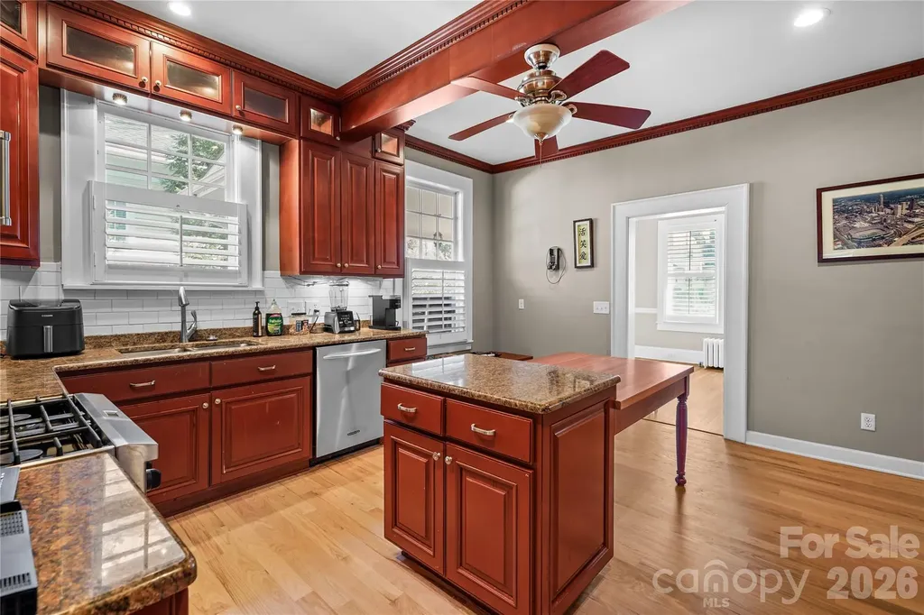 46 Marsh Avenue NW Concord NC 28025
