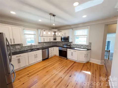 1108 Herrin Avenue Charlotte NC 28205