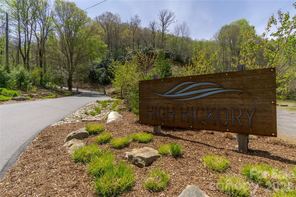 1279 Arborcrest Way Swannanoa NC 28778
