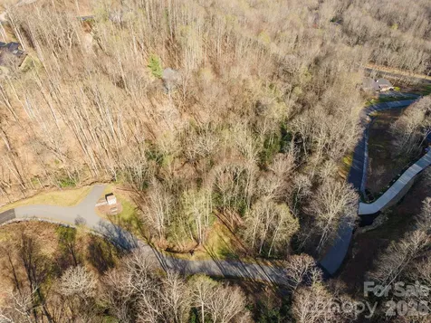 1279 Arborcrest Way Swannanoa NC 28778