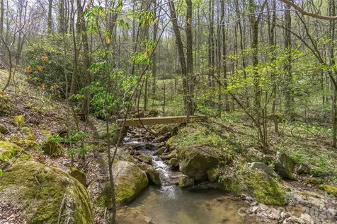 1279 Arborcrest Way Swannanoa NC 28778