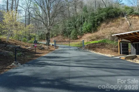 1279 Arborcrest Way Swannanoa NC 28778