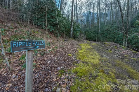 1279 Arborcrest Way Swannanoa NC 28778