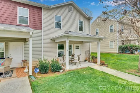 372 E Mills Avenue Mooresville NC 28115