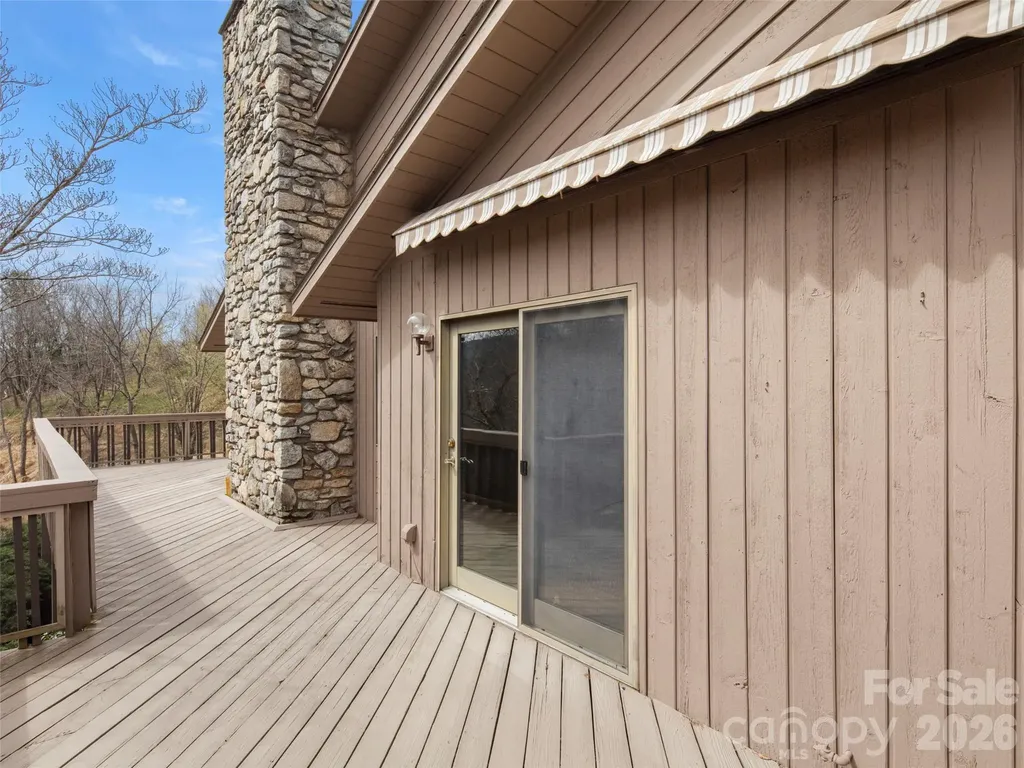 15 Ridge Terrace Asheville NC 28804