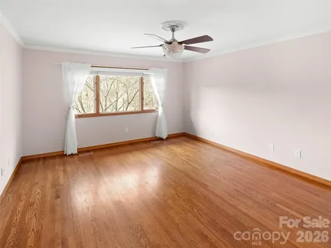 15 Ridge Terrace Asheville NC 28804