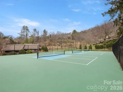 15 Ridge Terrace Asheville NC 28804