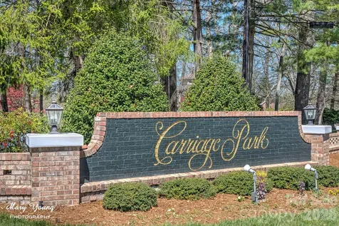 653 High Quarry Road Hendersonville NC 28791