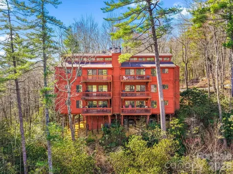 221 Toxaway Falls Drive Lake Toxaway NC 28747