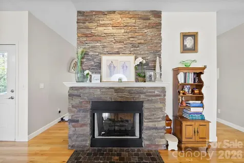 11 Starlight Drive Black Mountain NC 28711