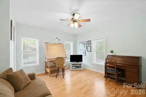 11 Starlight Drive Black Mountain NC 28711