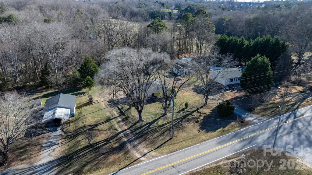 3358 Falling Creek Road Hickory NC 28601