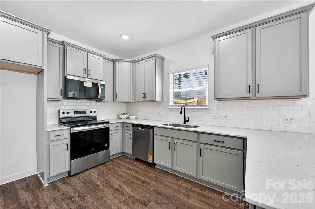 2028 Mandarin Boulevard Charlotte NC 28205