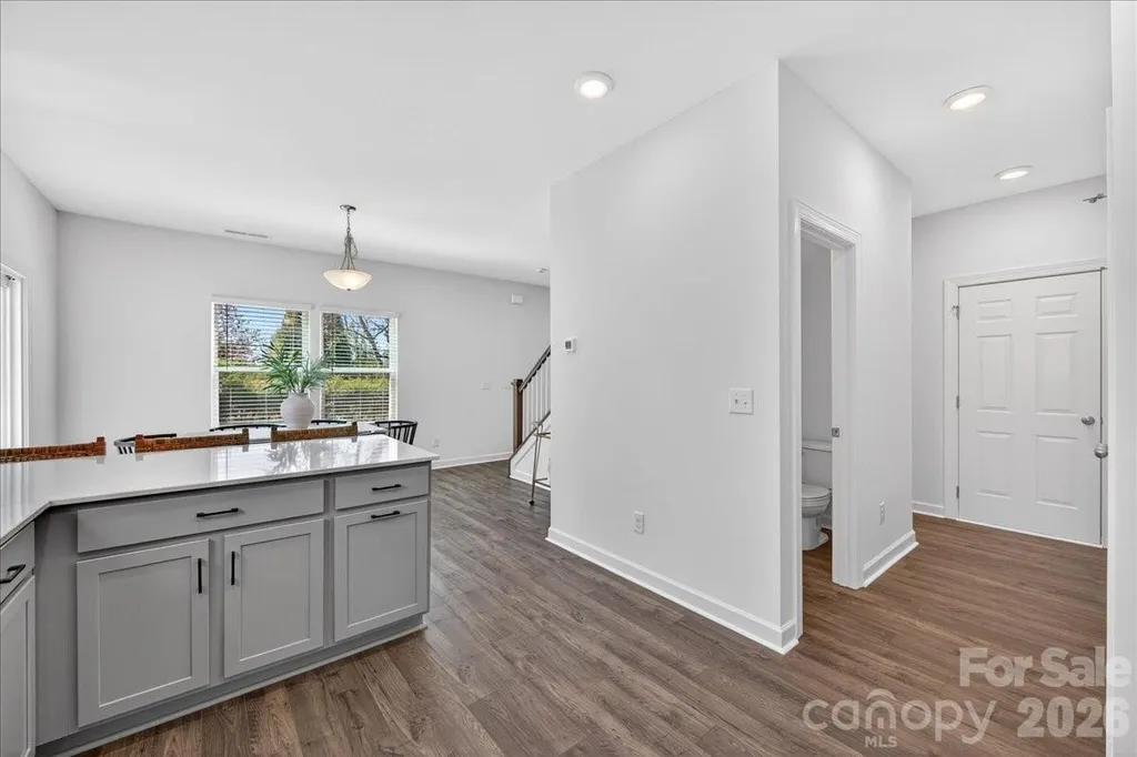 2028 Mandarin Boulevard Charlotte NC 28205