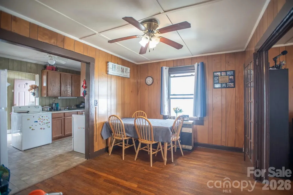 400 Summit Avenue Spruce Pine NC 28777