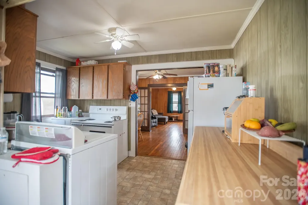 400 Summit Avenue Spruce Pine NC 28777