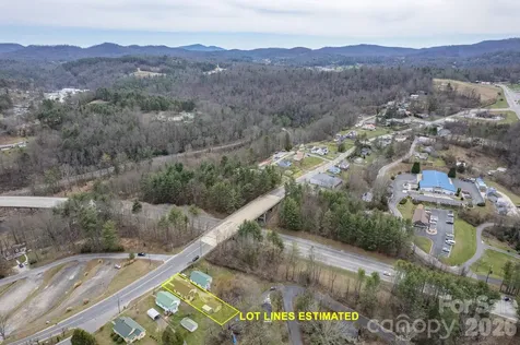 400 Summit Avenue Spruce Pine NC 28777