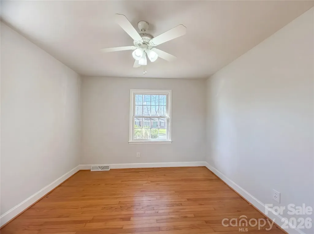 1512 Buckingham Avenue Gastonia NC 28054