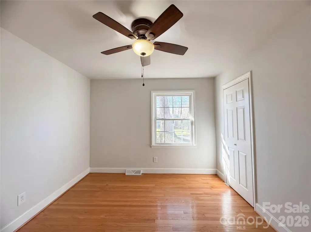 1512 Buckingham Avenue Gastonia NC 28054