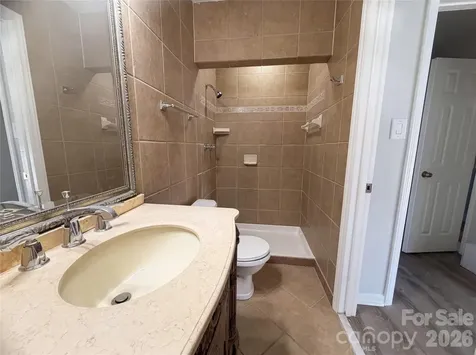 1512 Buckingham Avenue Gastonia NC 28054