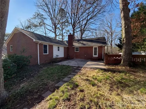1512 Buckingham Avenue Gastonia NC 28054